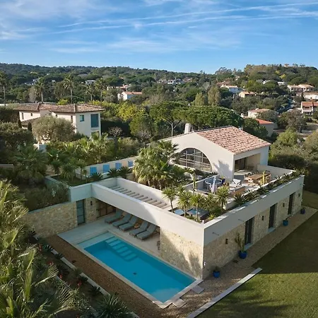 Bélier, Pampelonne Villa Saint-Tropez